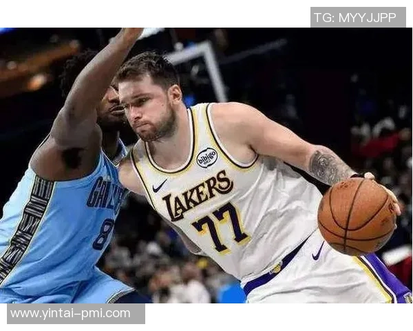 东契奇3989苦吞两连败！疯狂20罚仍遭逆转5失误4犯规抱怨吃T